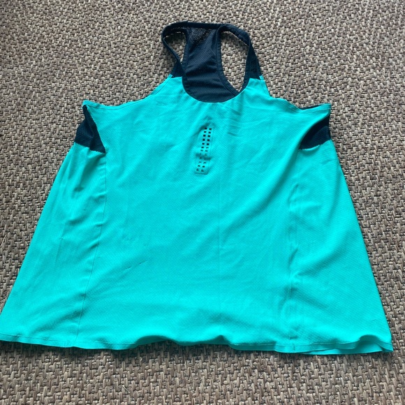 Tank-top - Picture 2 of 2